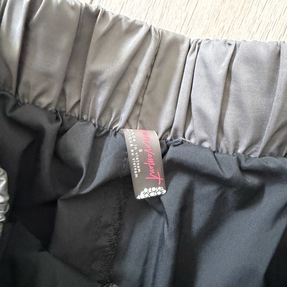 Free People FP Movement Run for It shorts size small Elastic waist - Picture 3 of 7